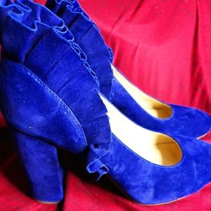 Botkier Black Vienna Ruffle Suede Pumps